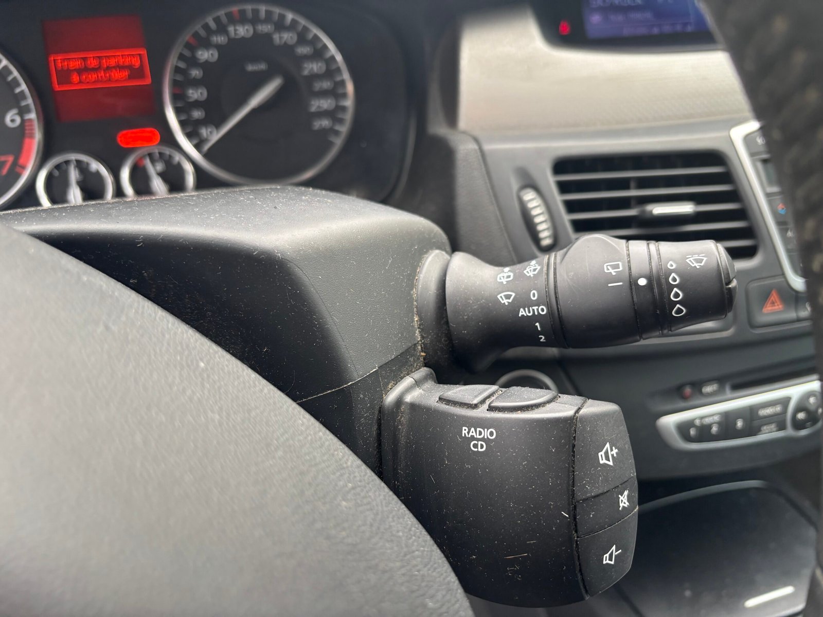 RENAULT Laguna 2.0 i 16V 140Ch “Expression”