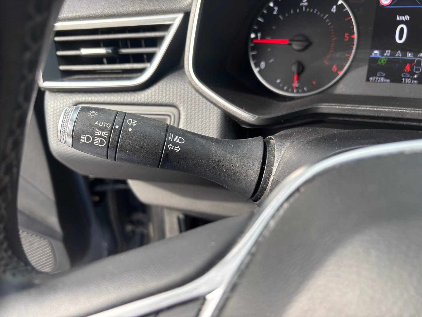 RENAULT Clio V 1.5 dCi 85 ch “Business”