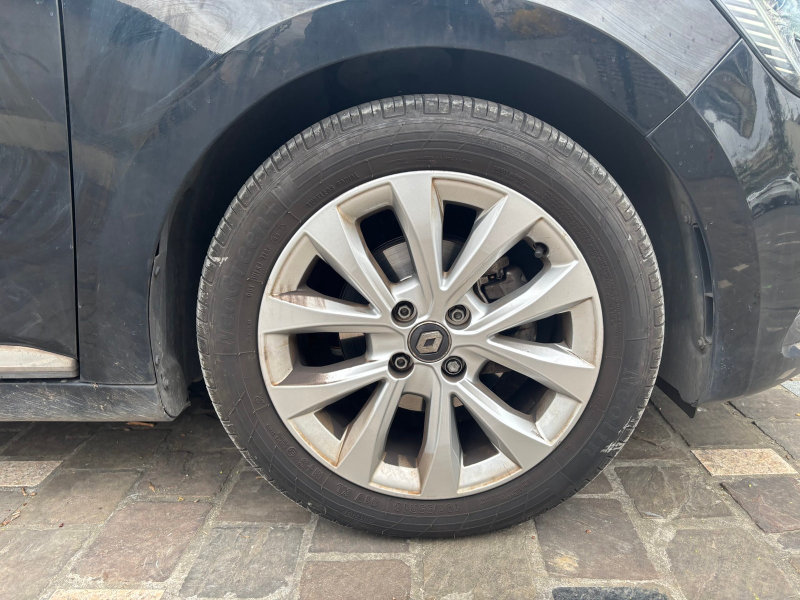 RENAULT Clio V 1.0 TCe 100ch “Intens”