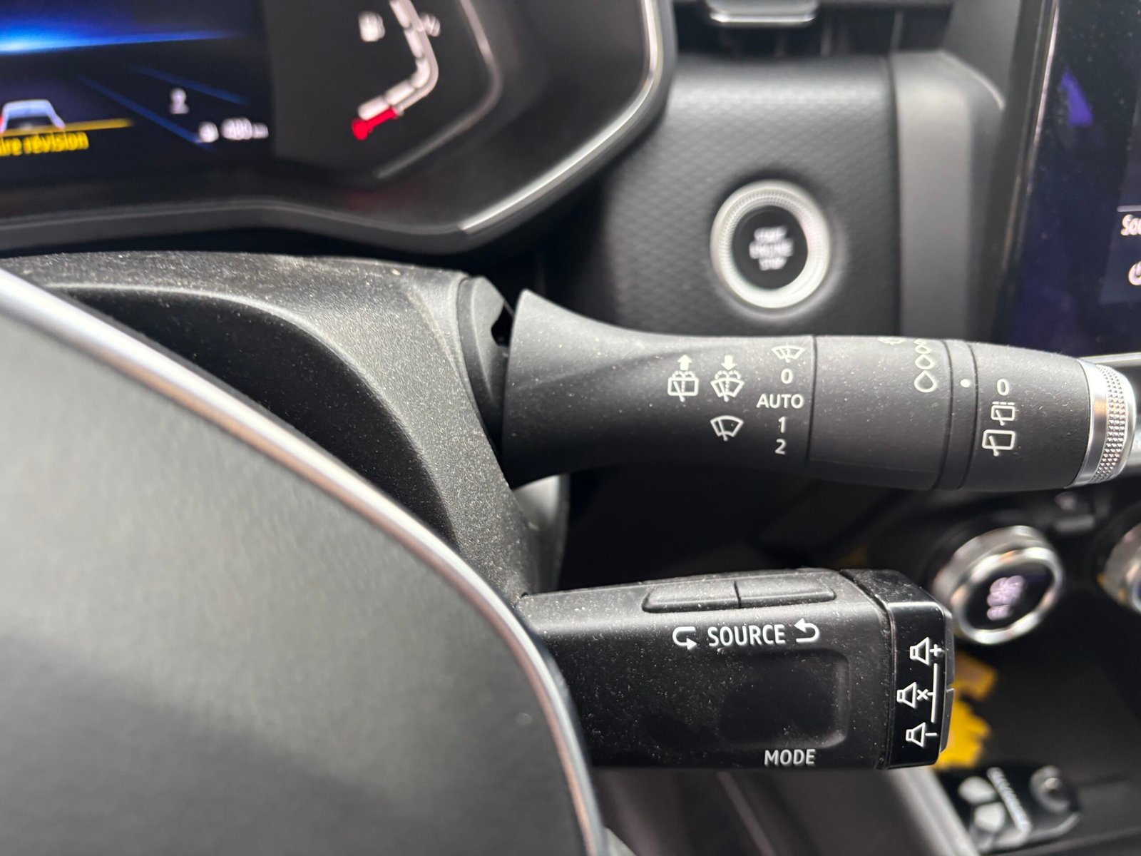 RENAULT Clio V 1.0 TCe 100ch “Intens”