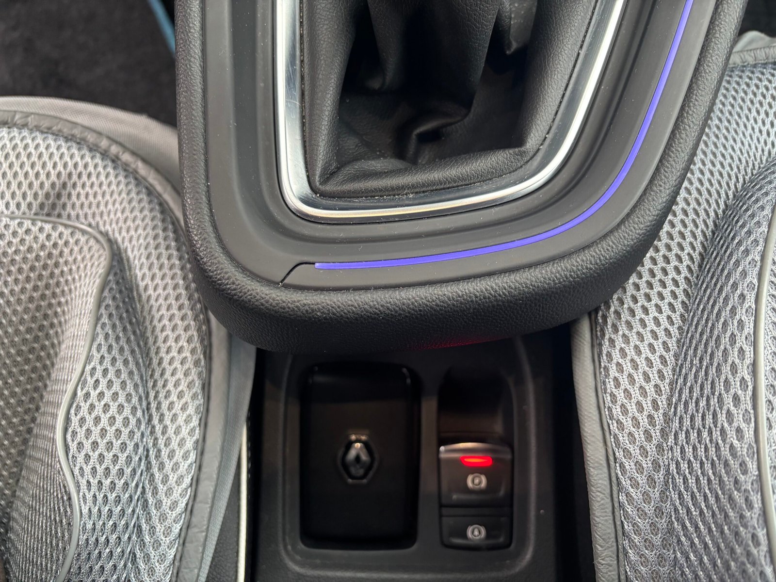 RENAULT Clio V 1.0 TCe 100ch “Intens”