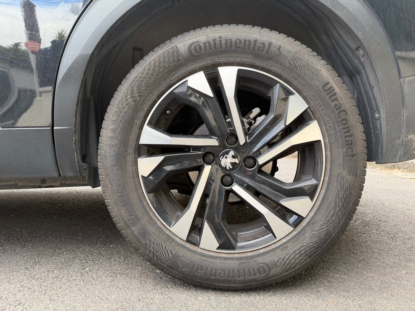 PEUGEOT 2008 ALLURE BUSINESS 130ch