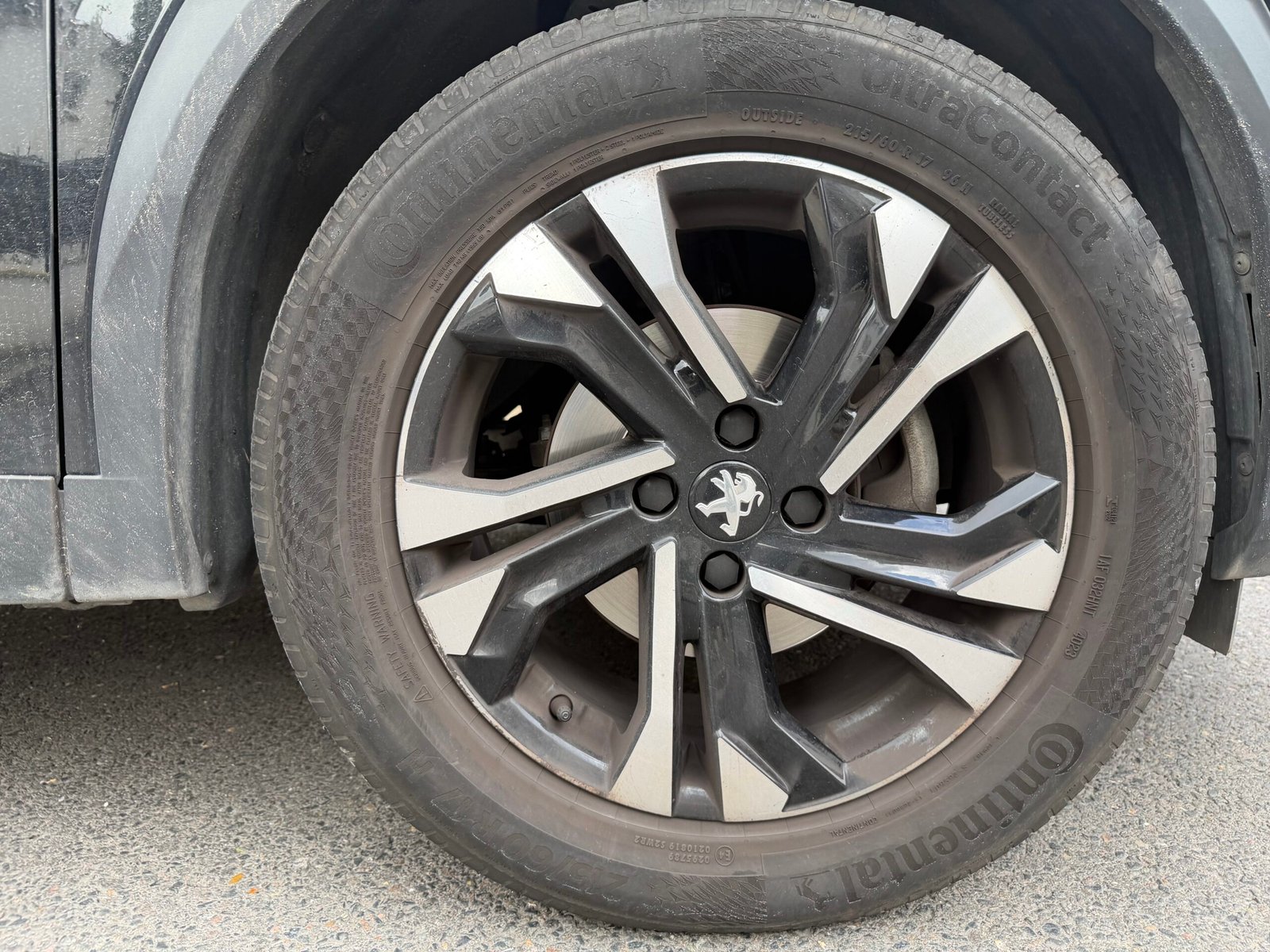 PEUGEOT 2008 ALLURE BUSINESS 130ch