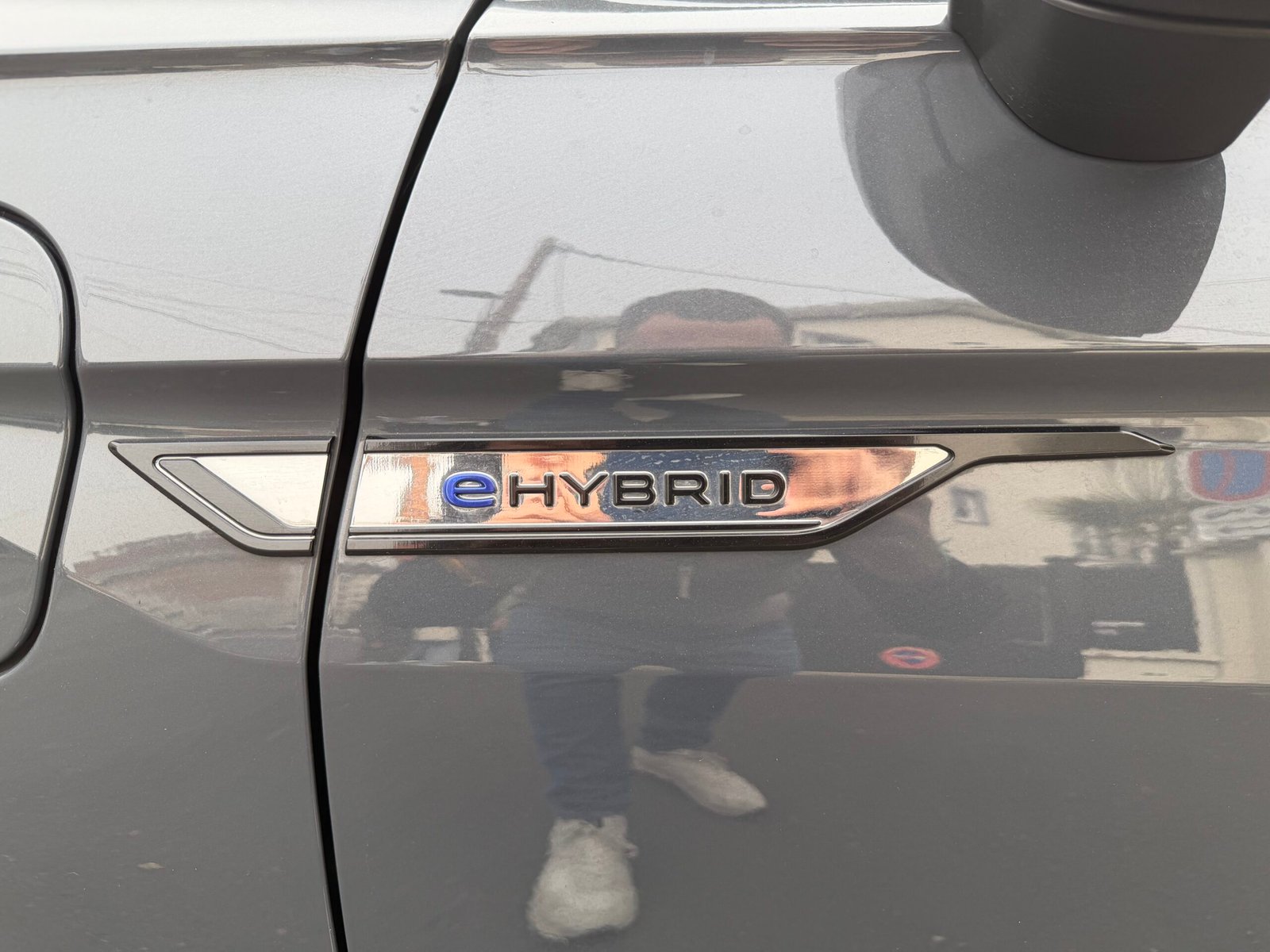 VOLKSWAGEN Tiguan Hybride R-Line 150ch