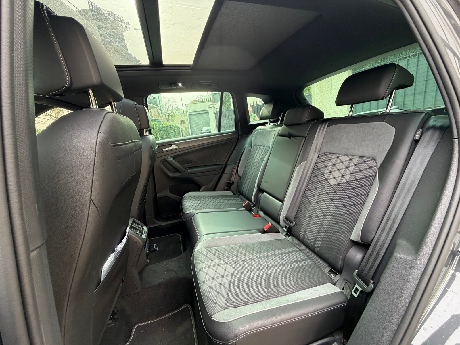 VOLKSWAGEN Tiguan Hybride R-Line 150ch