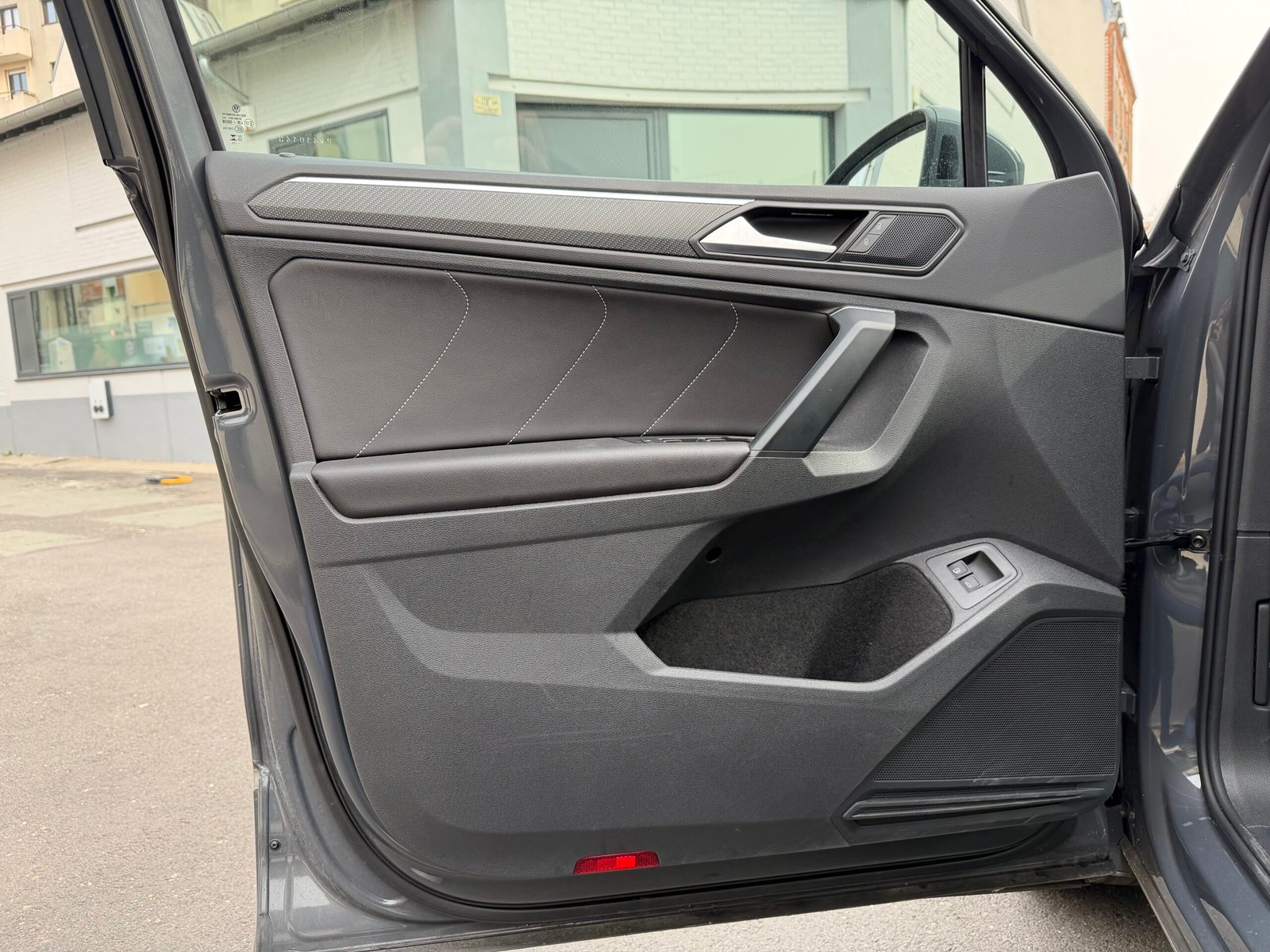 VOLKSWAGEN Tiguan Hybride R-Line 150ch