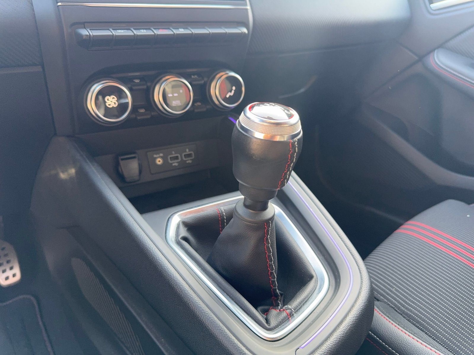 RENAULT Clio V 5 Portes 1.0 TCe 12V S&S 90 cv RS-LINE