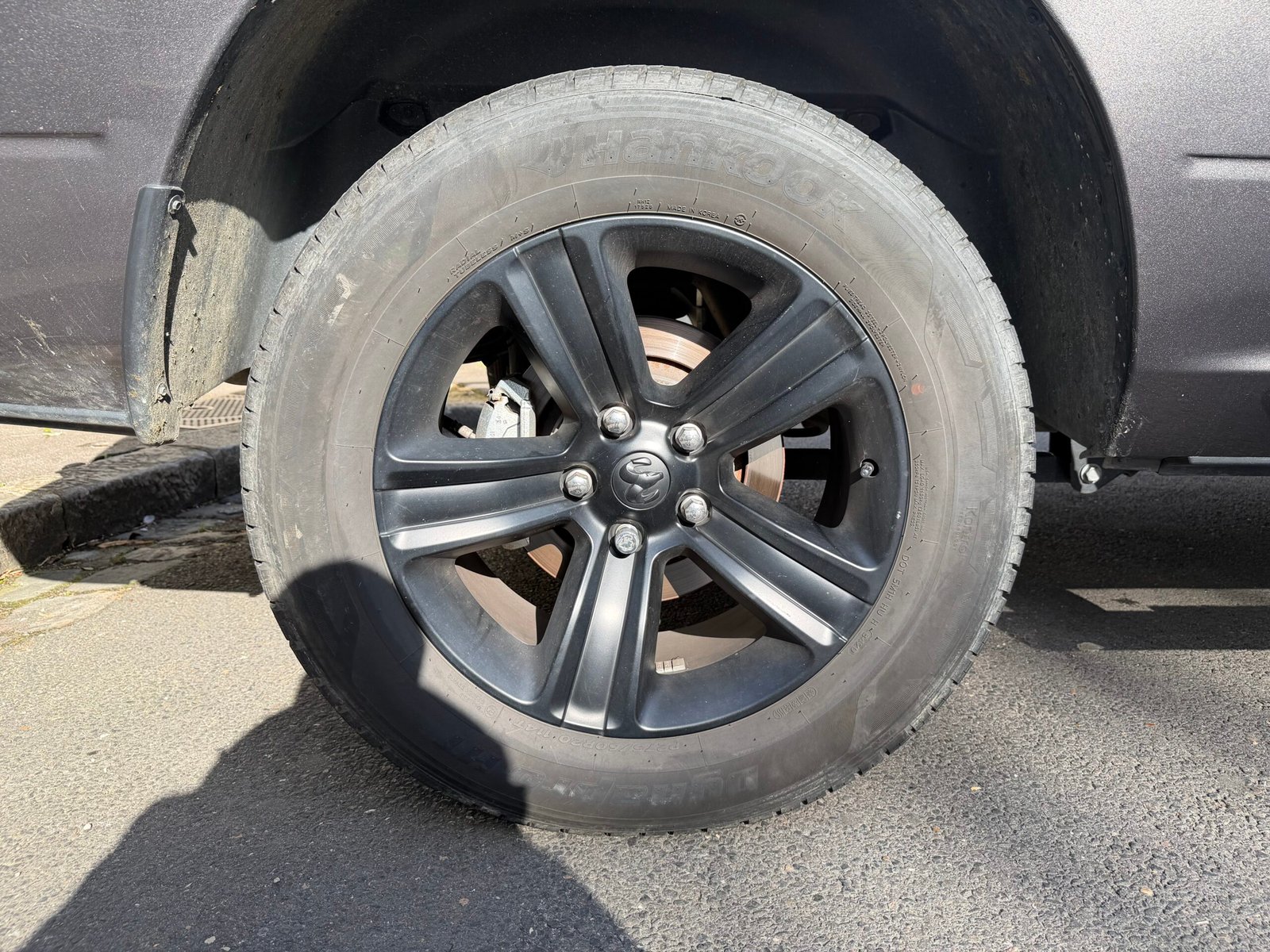 DODGE RAM 1500 Hemi V8 Flexfuel 395ch