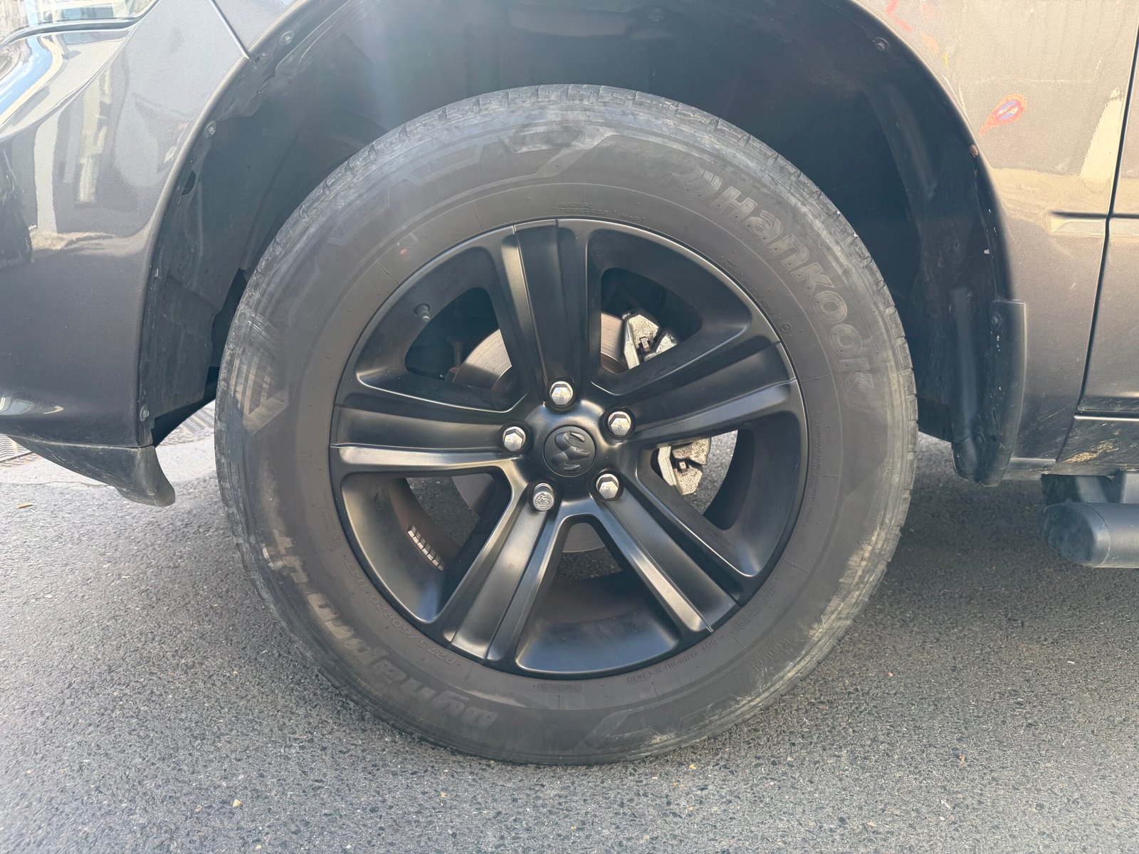 DODGE RAM 1500 Hemi V8 Flexfuel 395ch