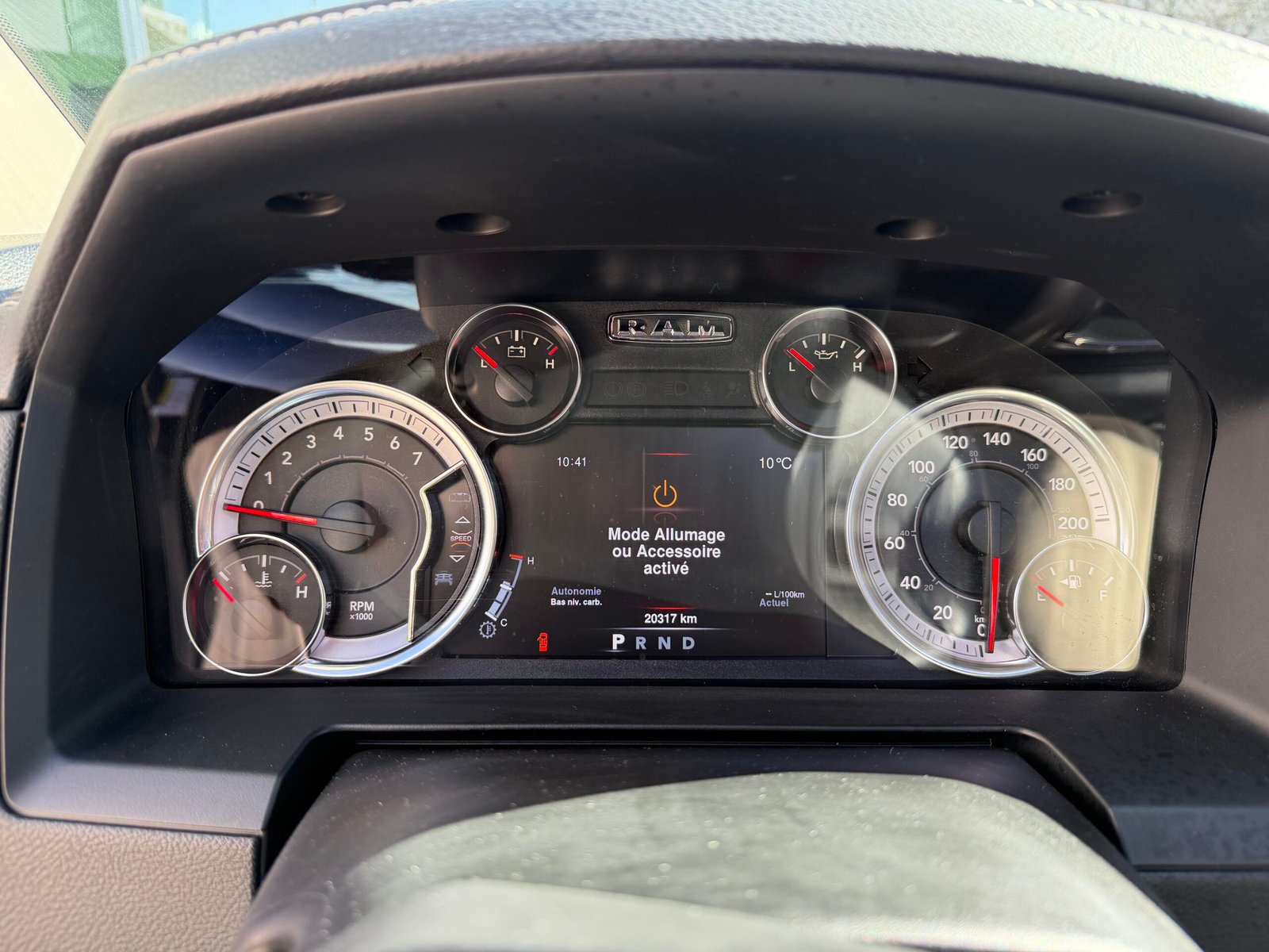 DODGE RAM 1500 Hemi V8 Flexfuel 395ch