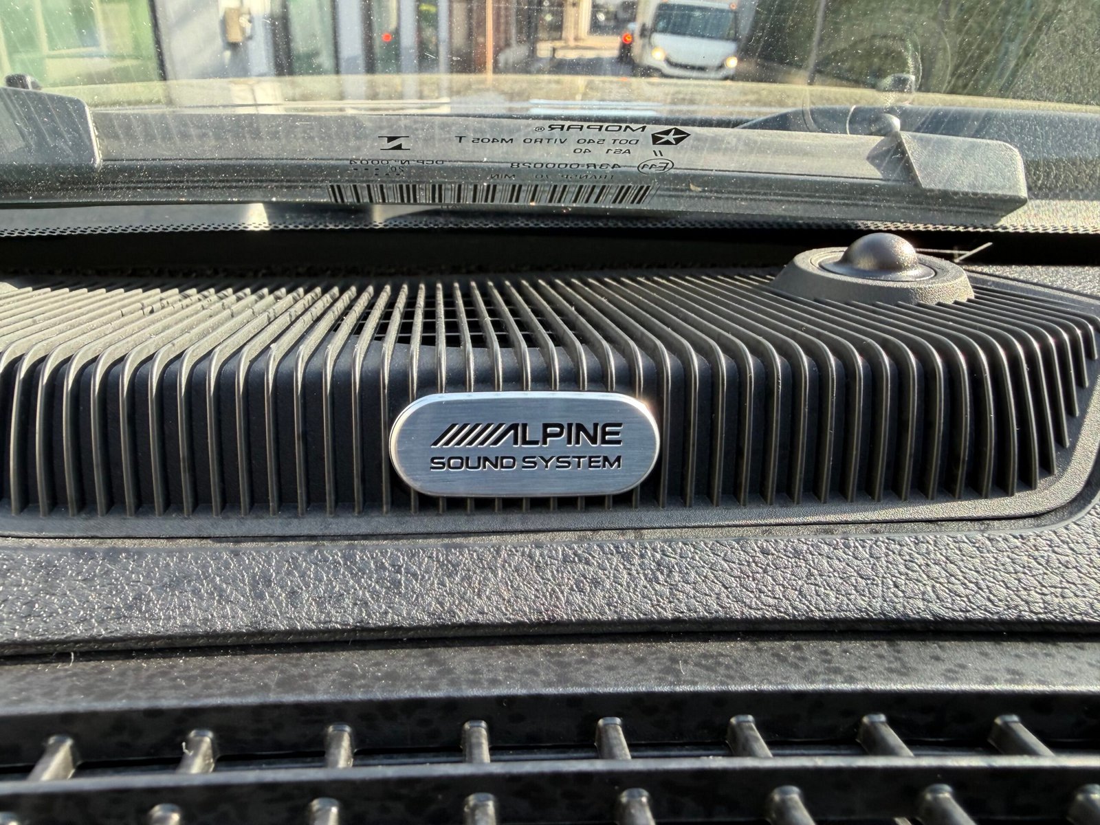 DODGE RAM 1500 Hemi V8 Flexfuel 395ch