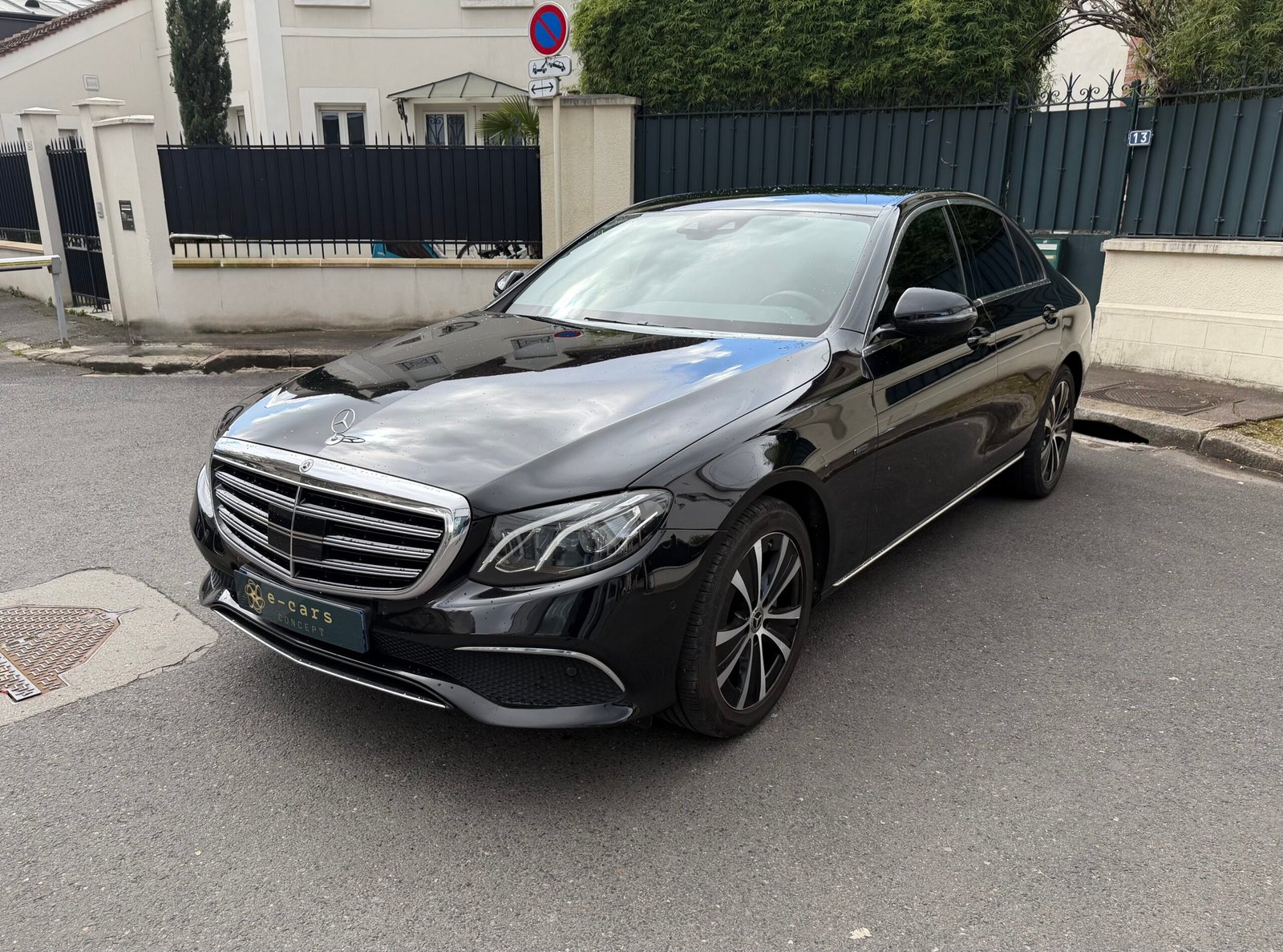 MERCEDES-BENZ Classe E Berline 300 e 325 EQ Power Avantgarde