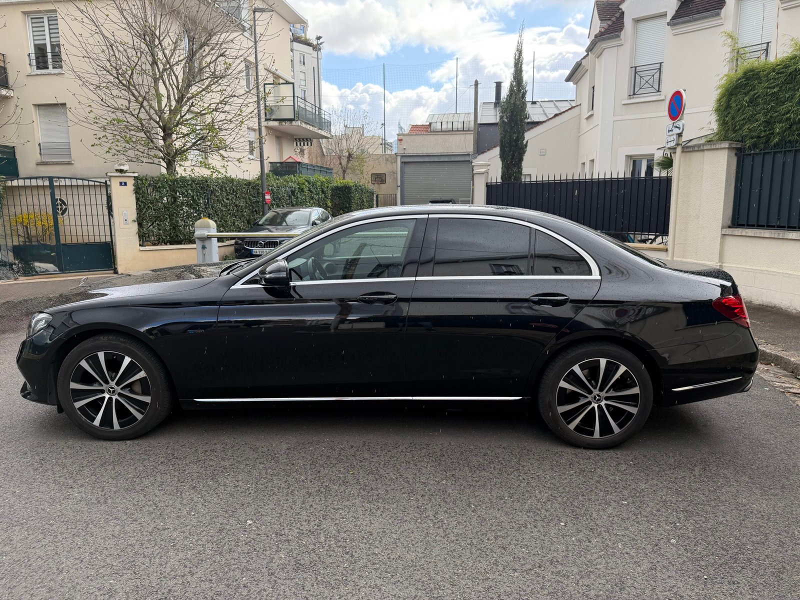 MERCEDES-BENZ Classe E Berline 300 e 325 EQ Power Avantgarde