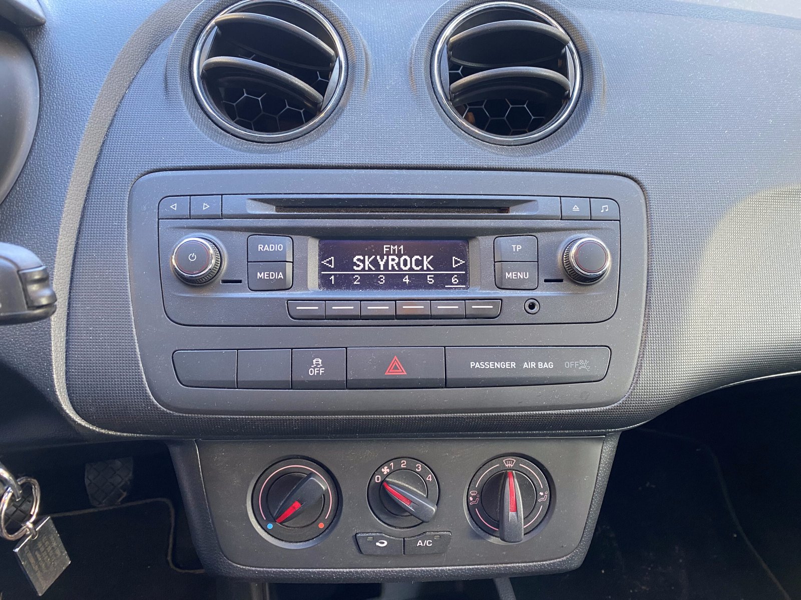 SEAT IBIZA 1.2 tsi Turbo 86Ch “iTech”