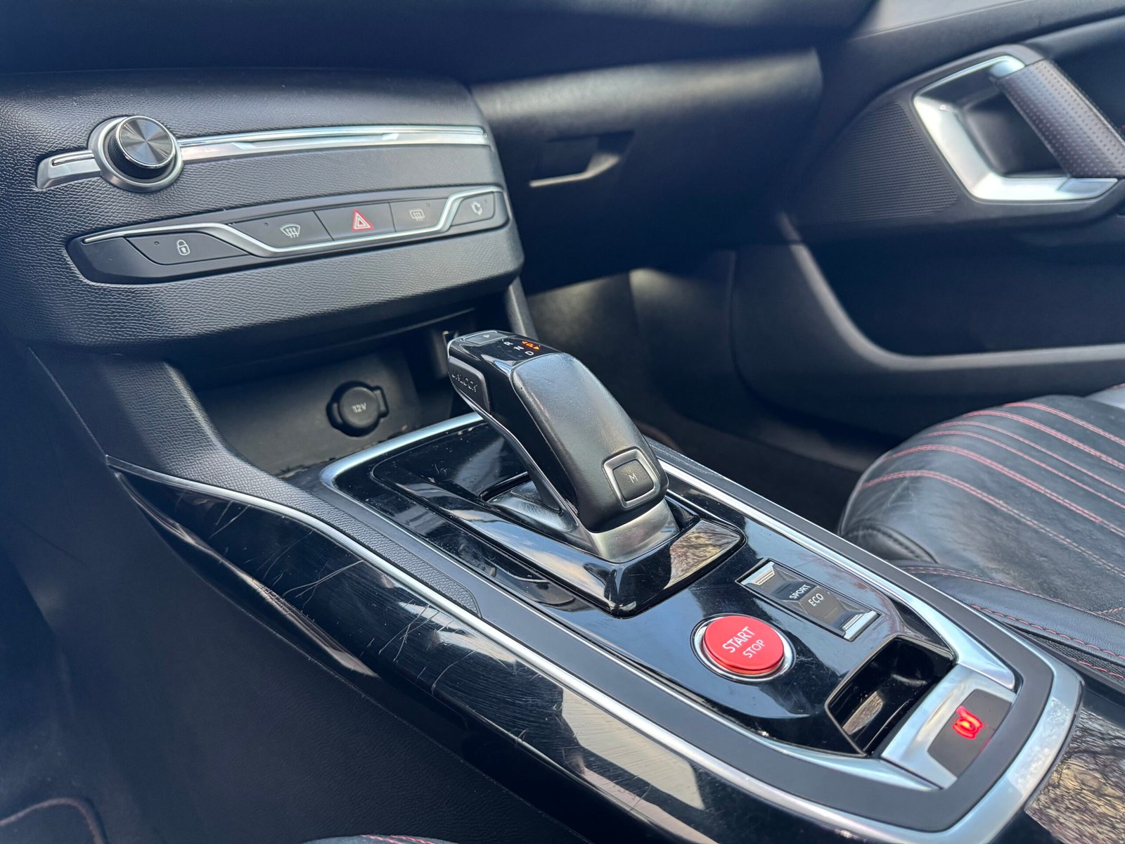 PEUGEOT 308 II Phase II GT 2.0 BlueHDi 16V S&S 177 cv Boîte auto