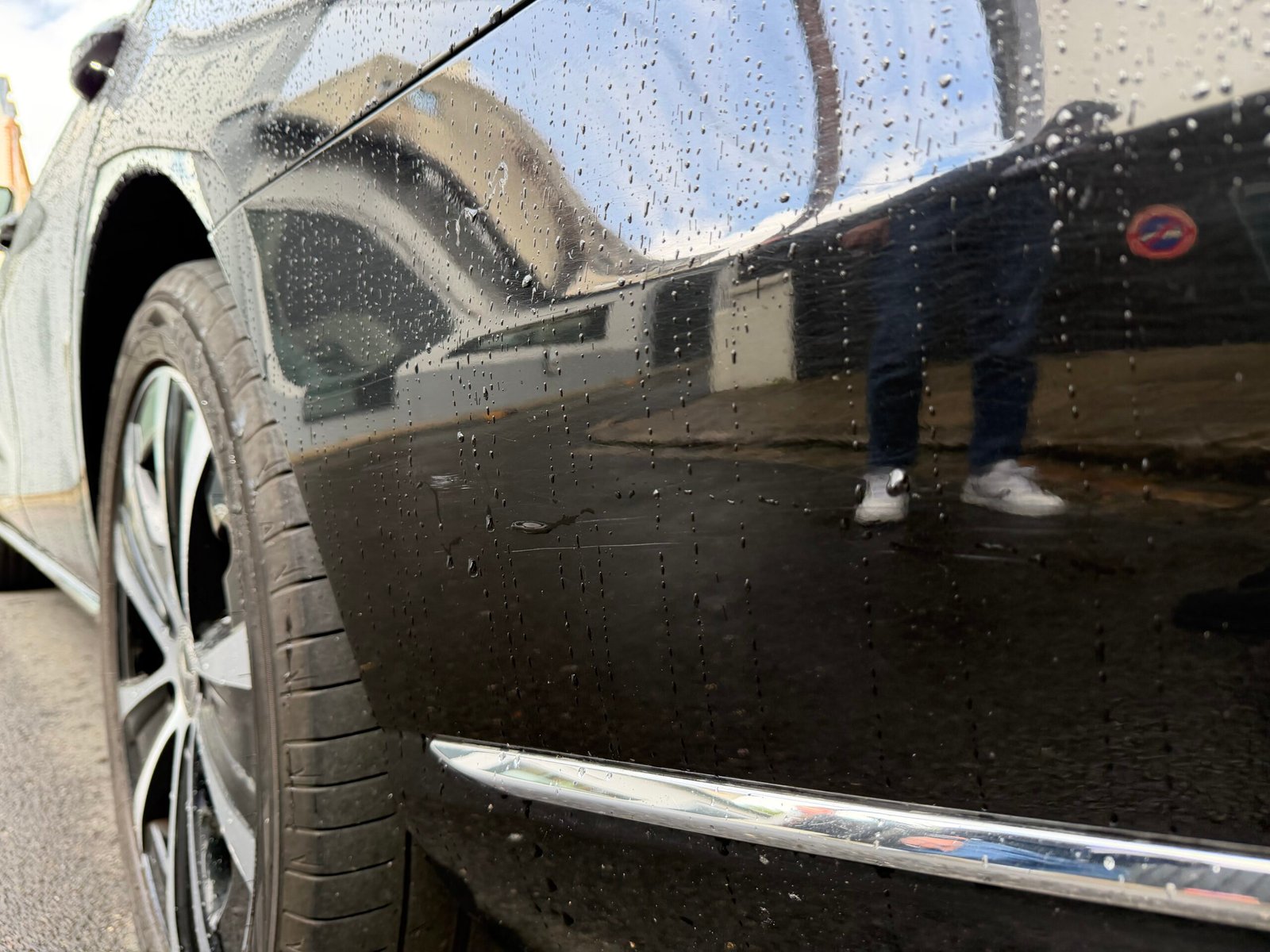 MERCEDES-BENZ Classe E Berline 300 e 325 EQ Power Avantgarde