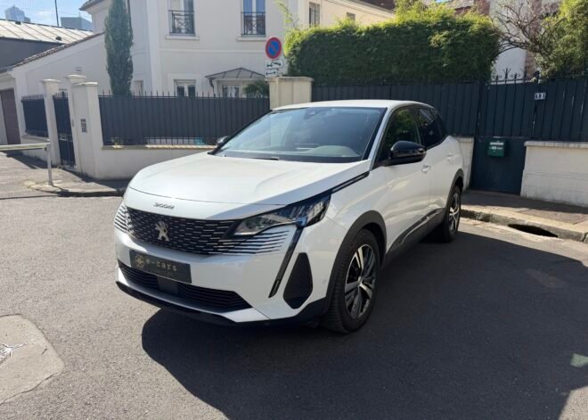 PEUGEOT 3008 ALLURE PACK 130ch GARANTIE 12 mois.
