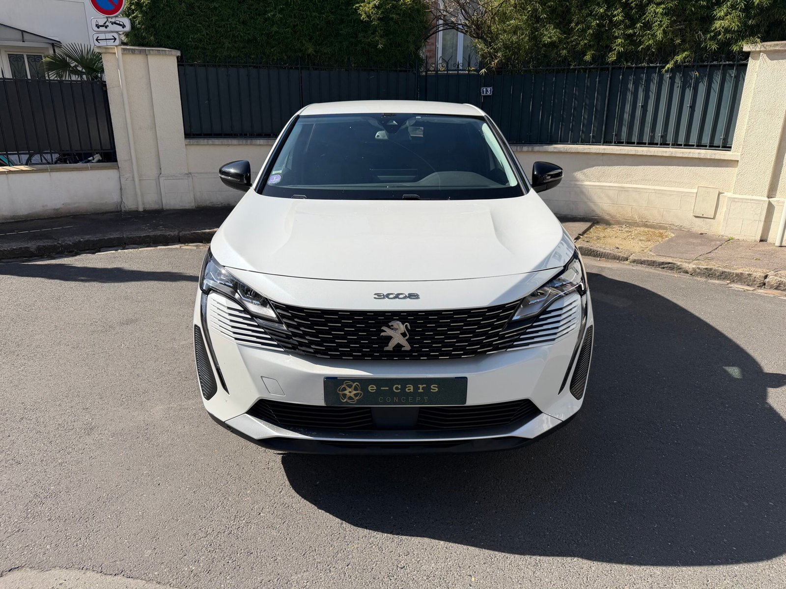 PEUGEOT 3008 ALLURE PACK 130ch GARANTIE 12 mois.