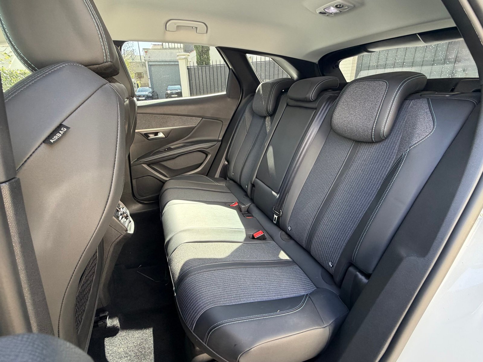 PEUGEOT 3008 ALLURE PACK 130ch GARANTIE 12 mois.