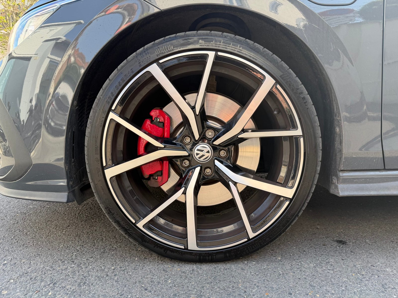 VOLKSWAGEN GOLF VIII GTE 245ch