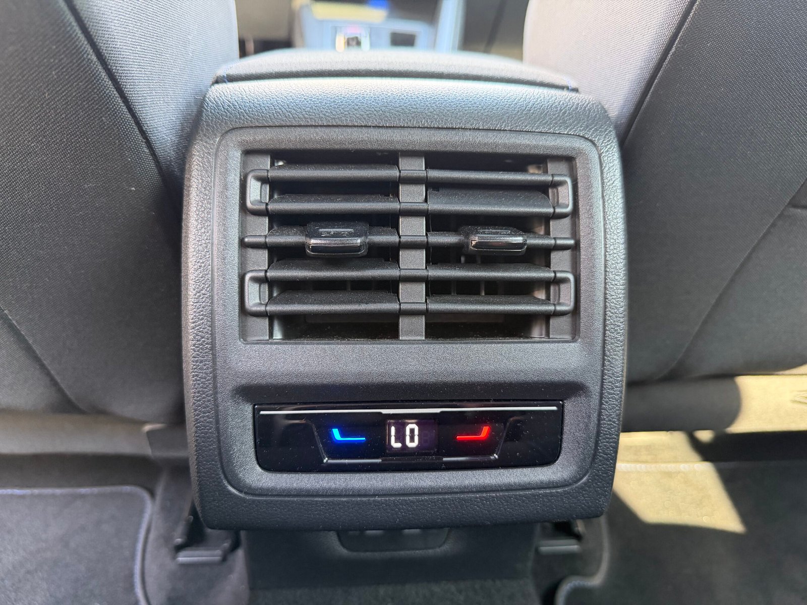 VOLKSWAGEN GOLF VIII GTE 245ch