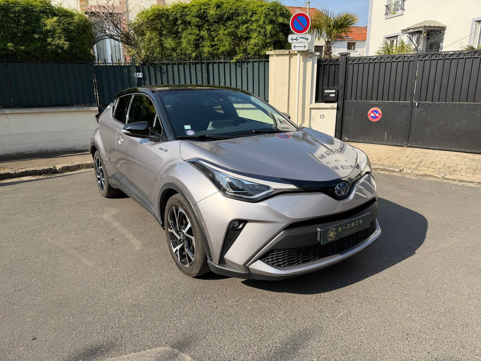 TOYOTA C-HR COLLECTION 122ch