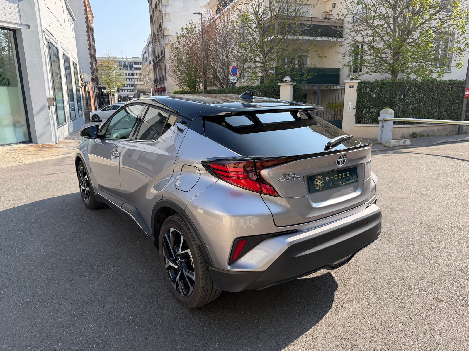 TOYOTA C-HR COLLECTION 122ch