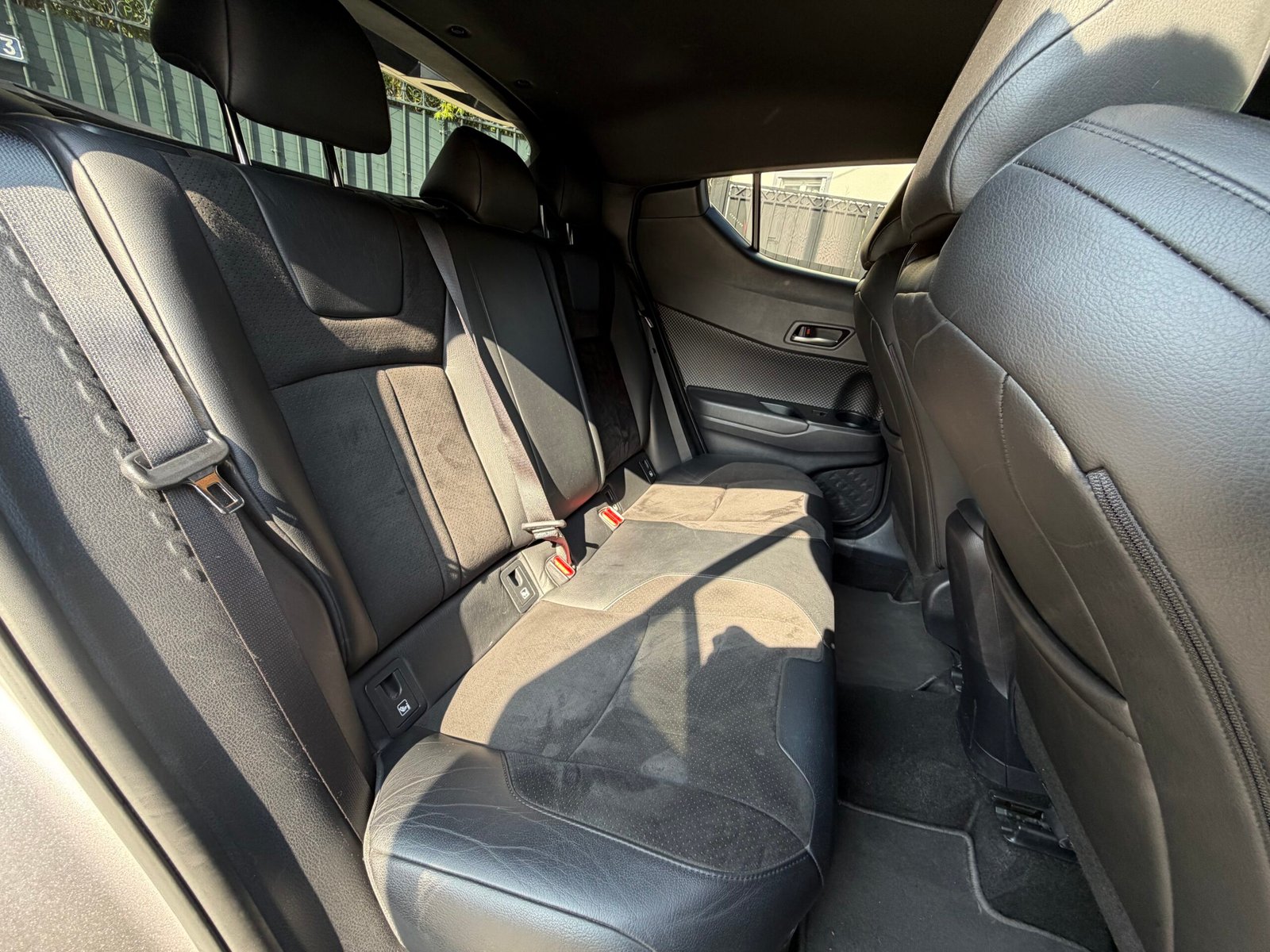 TOYOTA C-HR COLLECTION 122ch