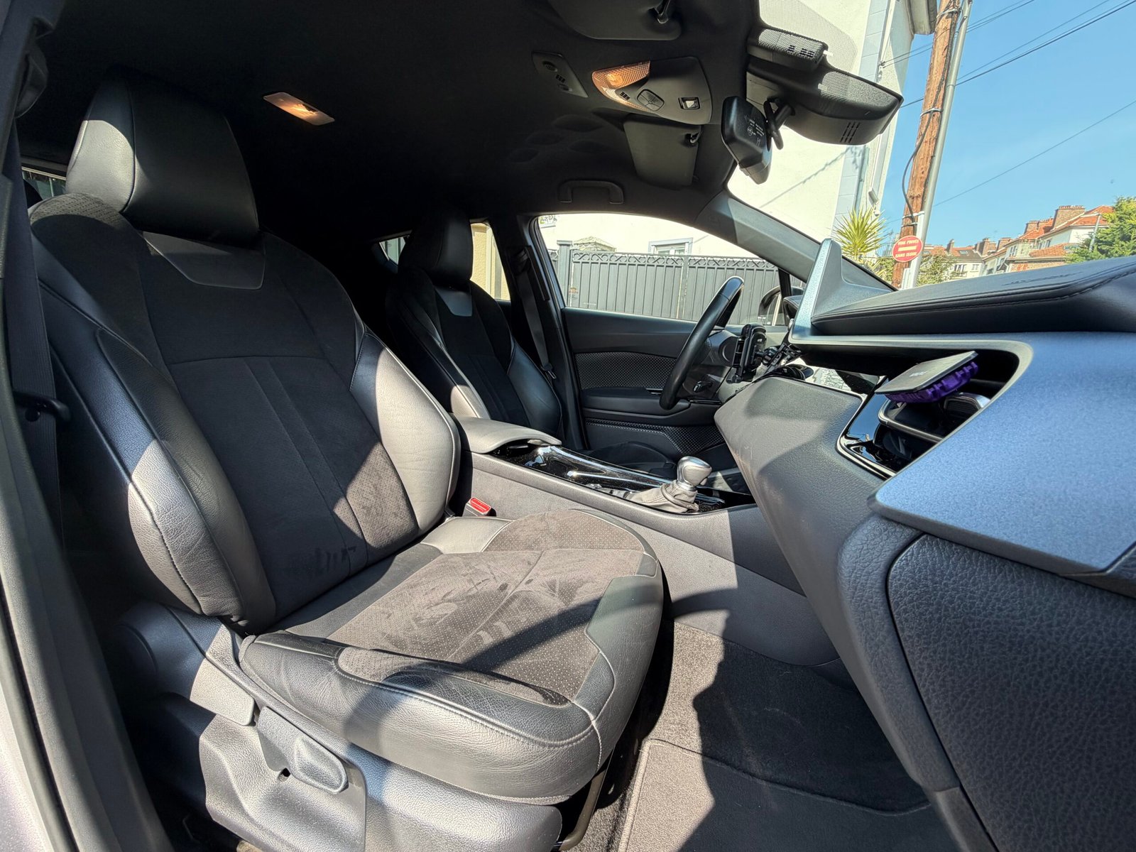 TOYOTA C-HR COLLECTION 122ch