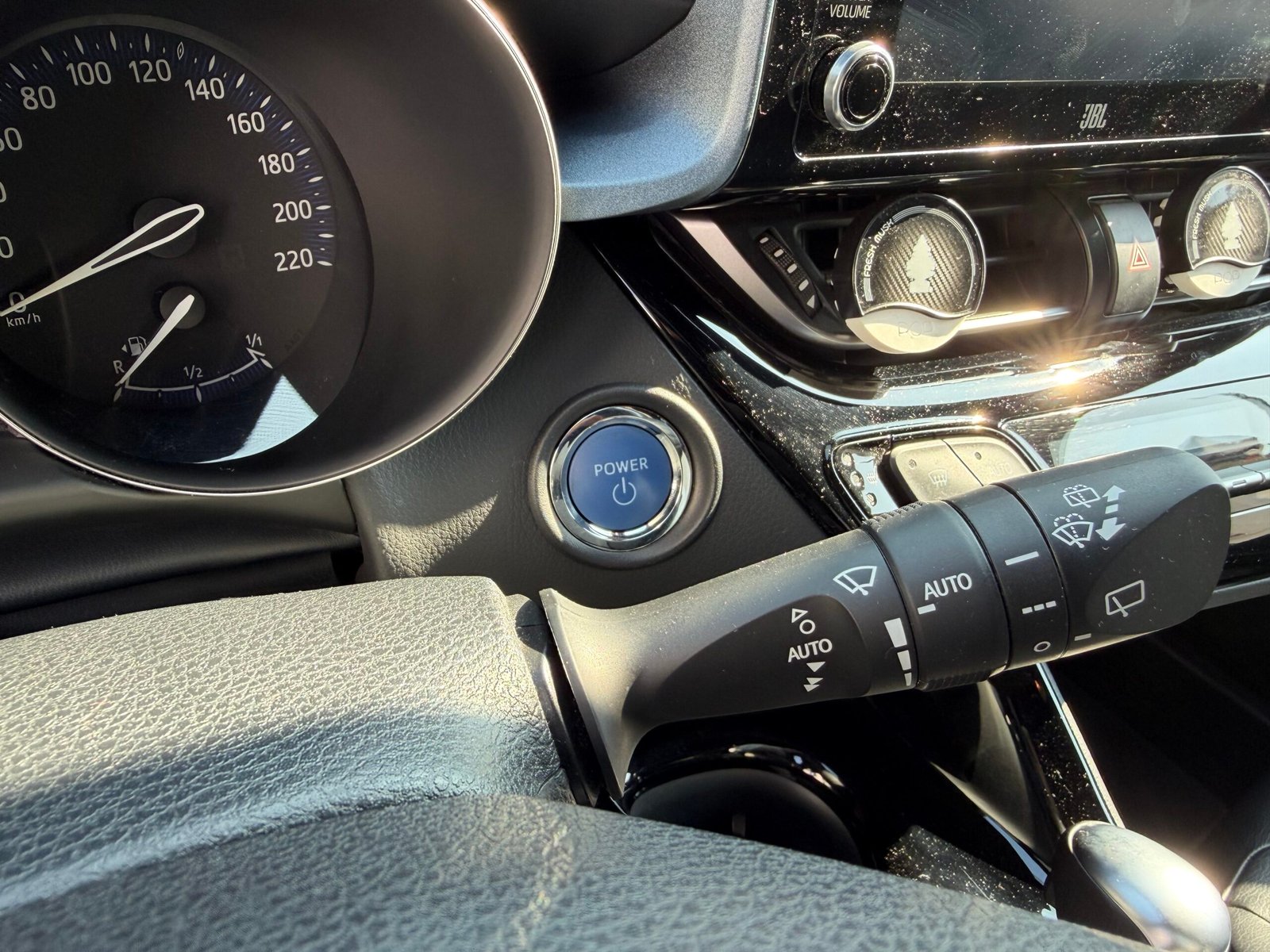 TOYOTA C-HR COLLECTION 122ch