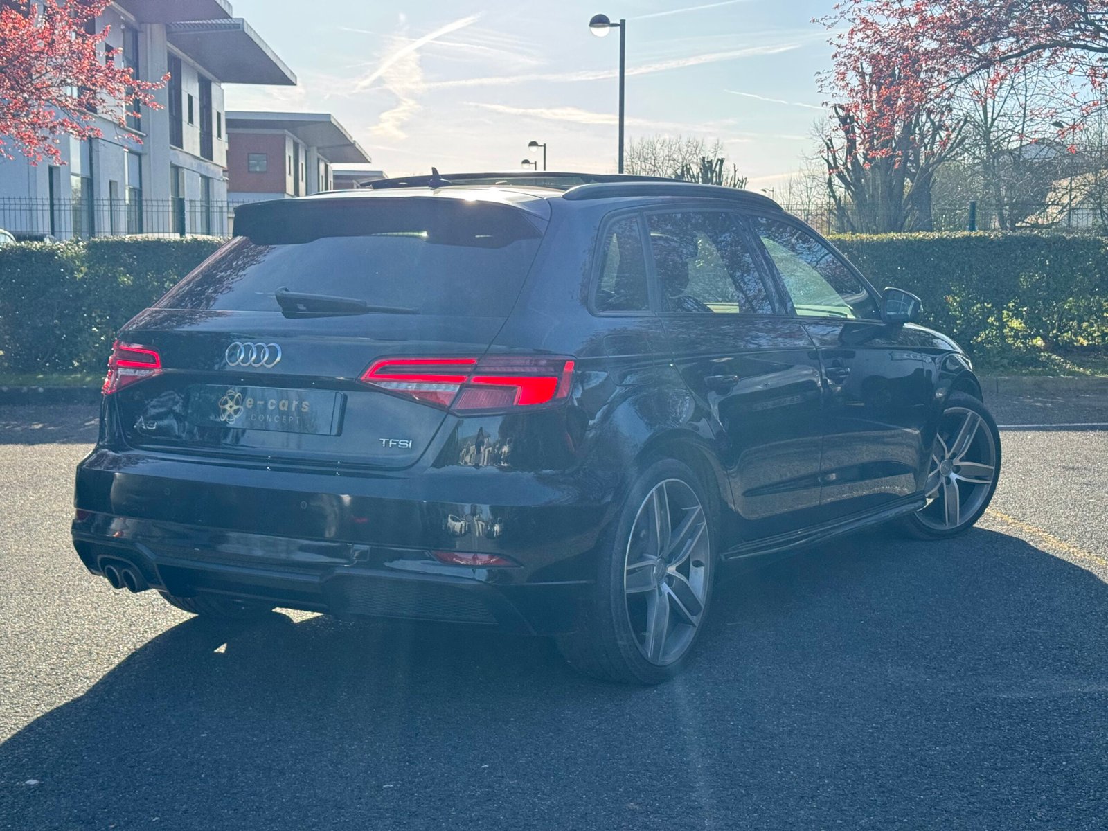 AUDI A3 Phase 2 Sportback 1.5 TFSI 16V S-Tronic7 S&S 150 cv Boîte auto / S-LINE / Toit-ouvrant / Virtual Cockpit