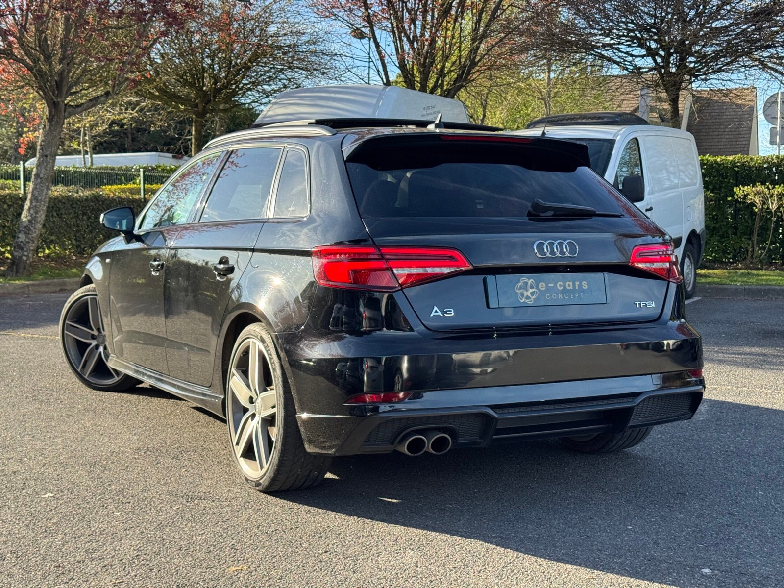 AUDI A3 Phase 2 Sportback 1.5 TFSI 16V S-Tronic7 S&S 150 cv Boîte auto / S-LINE / Toit-ouvrant / Virtual Cockpit