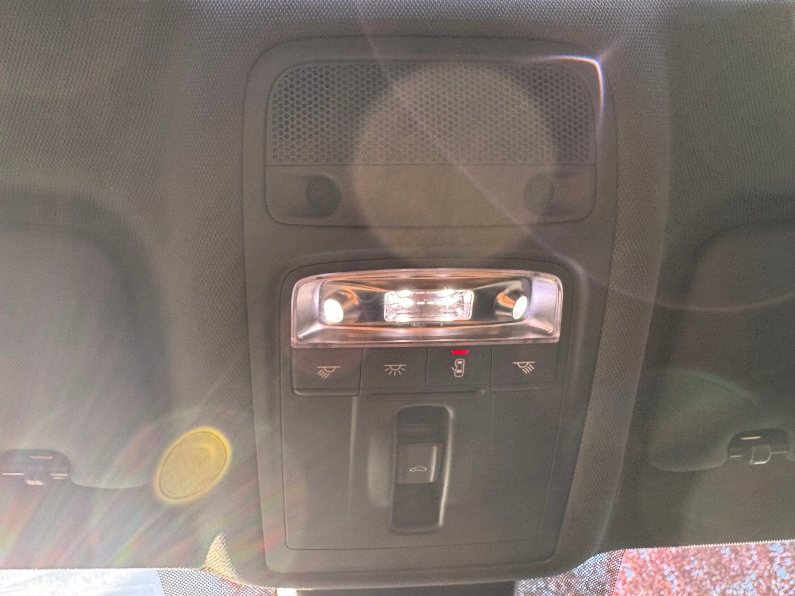 AUDI A3 Phase 2 Sportback 1.5 TFSI 16V S-Tronic7 S&S 150 cv Boîte auto / S-LINE / Toit-ouvrant / Virtual Cockpit