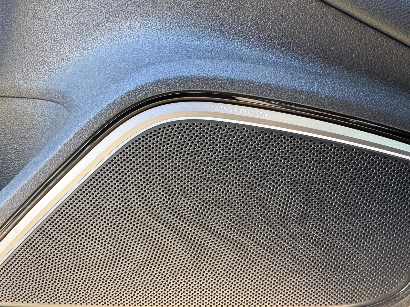 AUDI A3 Phase 2 Sportback 1.5 TFSI 16V S-Tronic7 S&S 150 cv Boîte auto / S-LINE / Toit-ouvrant / Virtual Cockpit