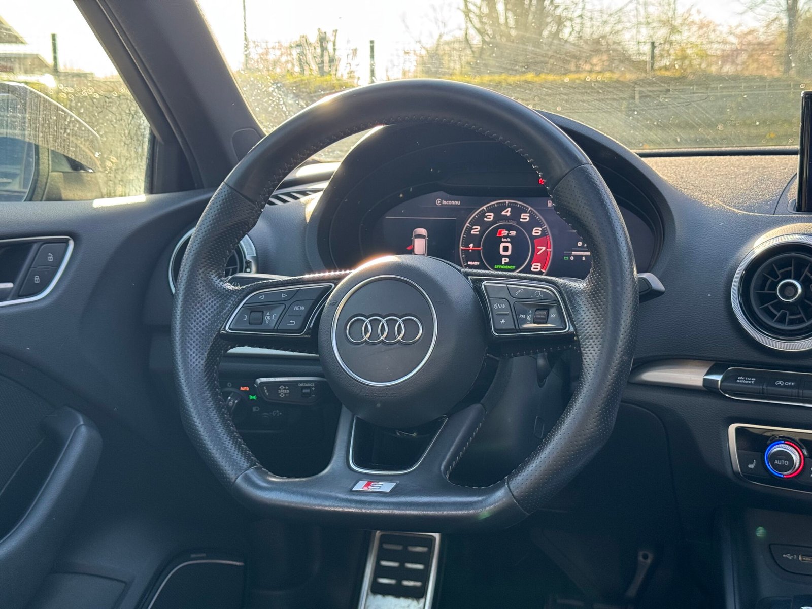 AUDI A3 Phase 2 Sportback 1.5 TFSI 16V S-Tronic7 S&S 150 cv Boîte auto / S-LINE / Toit-ouvrant / Virtual Cockpit