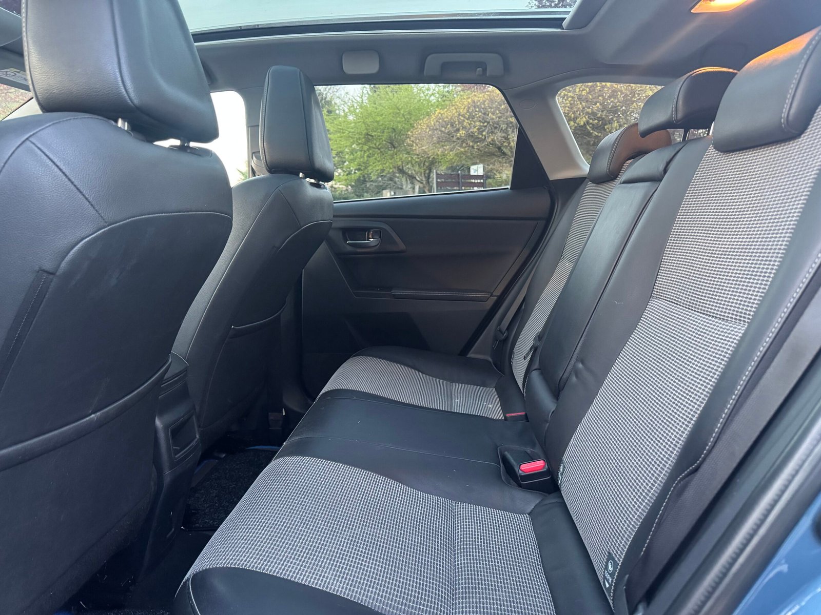 TOYOTA Auris Phase 2 Wagon 1.8 VVT-i HSD 16V CVT Hybride 99 cv Boîte auto / SUIVI COMPLET TOYOTA