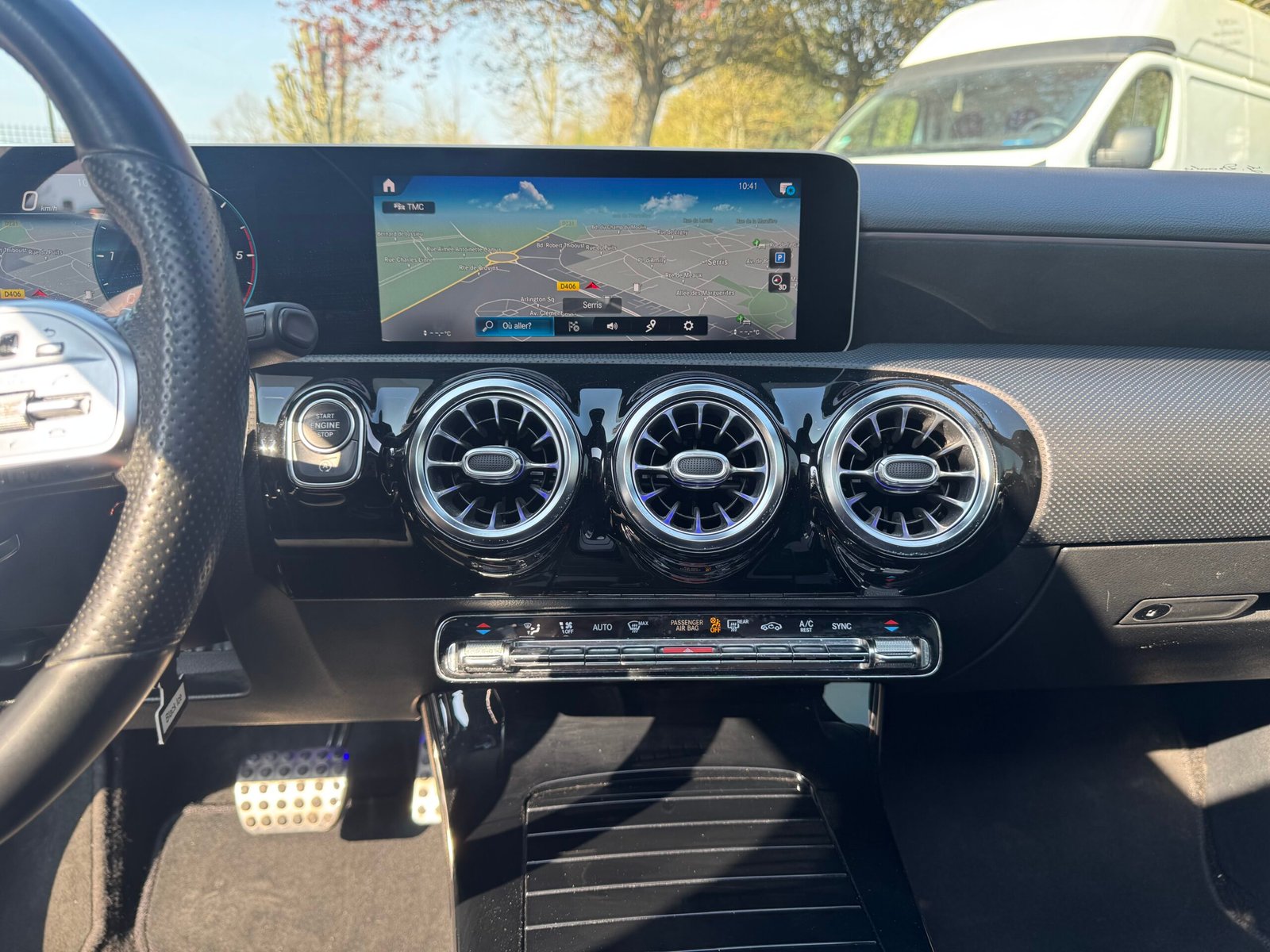 MERCEDES-BENZ Classe A Hatchback 180 d 1.5 d 8V 7G-DCT 116 cv Boîte auto PACK-AMG / SUIVI MERCEDES