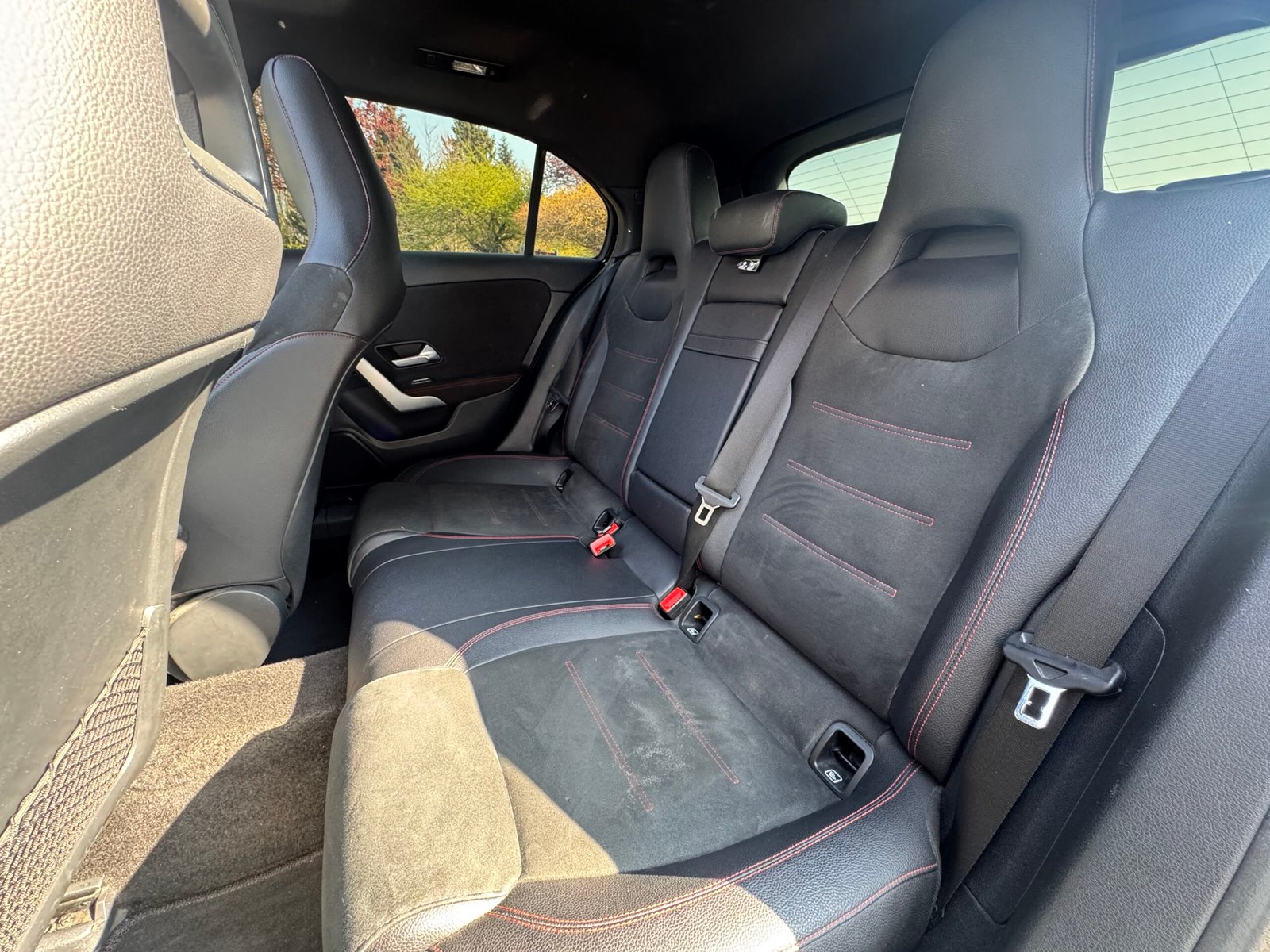 MERCEDES-BENZ Classe A Hatchback 180 d 1.5 d 8V 7G-DCT 116 cv Boîte auto PACK-AMG / SUIVI MERCEDES