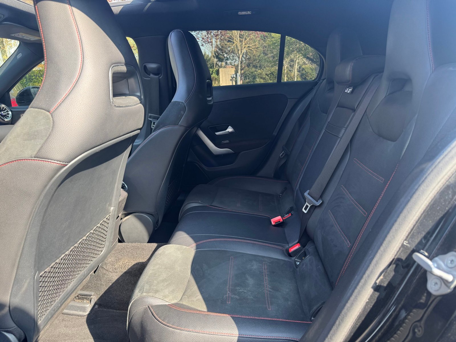 MERCEDES-BENZ Classe A Hatchback 180 d 1.5 d 8V 7G-DCT 116 cv Boîte auto PACK-AMG / SUIVI MERCEDES