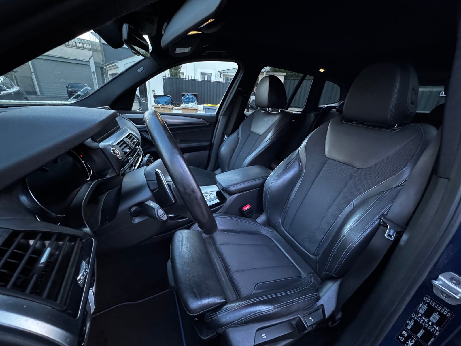 BMW X3 20d xDrive 2.0 d 16V Steptronic8 190 chBMW X3 20d xDrive 2.0 d 16V Steptronic8 190 ch