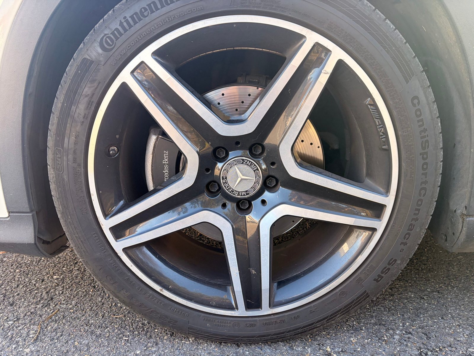 MERCEDES-BENZ Classe GLA (X156) 250 2.0 i 16V Turbo 4MATIC 7G-DCT 211 cv Boîte auto Fascination