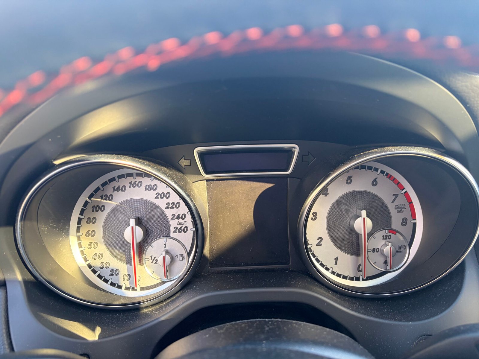 MERCEDES-BENZ Classe GLA (X156) 250 2.0 i 16V Turbo 4MATIC 7G-DCT 211 cv Boîte auto Fascination