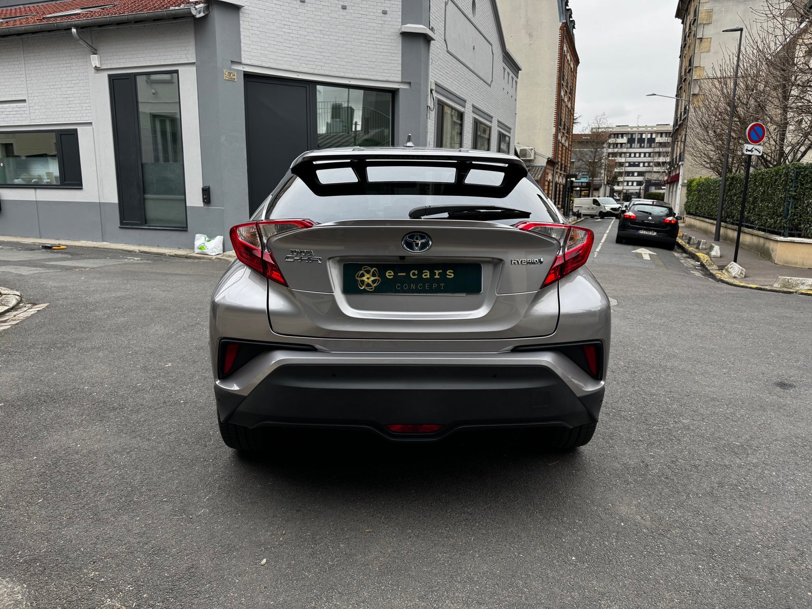 TOYOTA C-HR 1.8 VVT-i 16V 122 HSD Hybrid 2WD CVT 99 cv