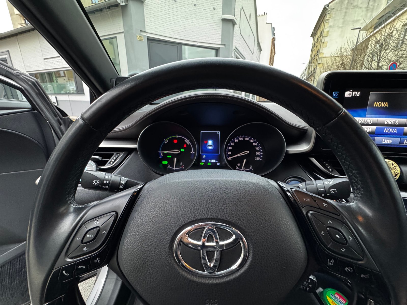 TOYOTA C-HR 1.8 VVT-i 16V 122 HSD Hybrid 2WD CVT 99 cv