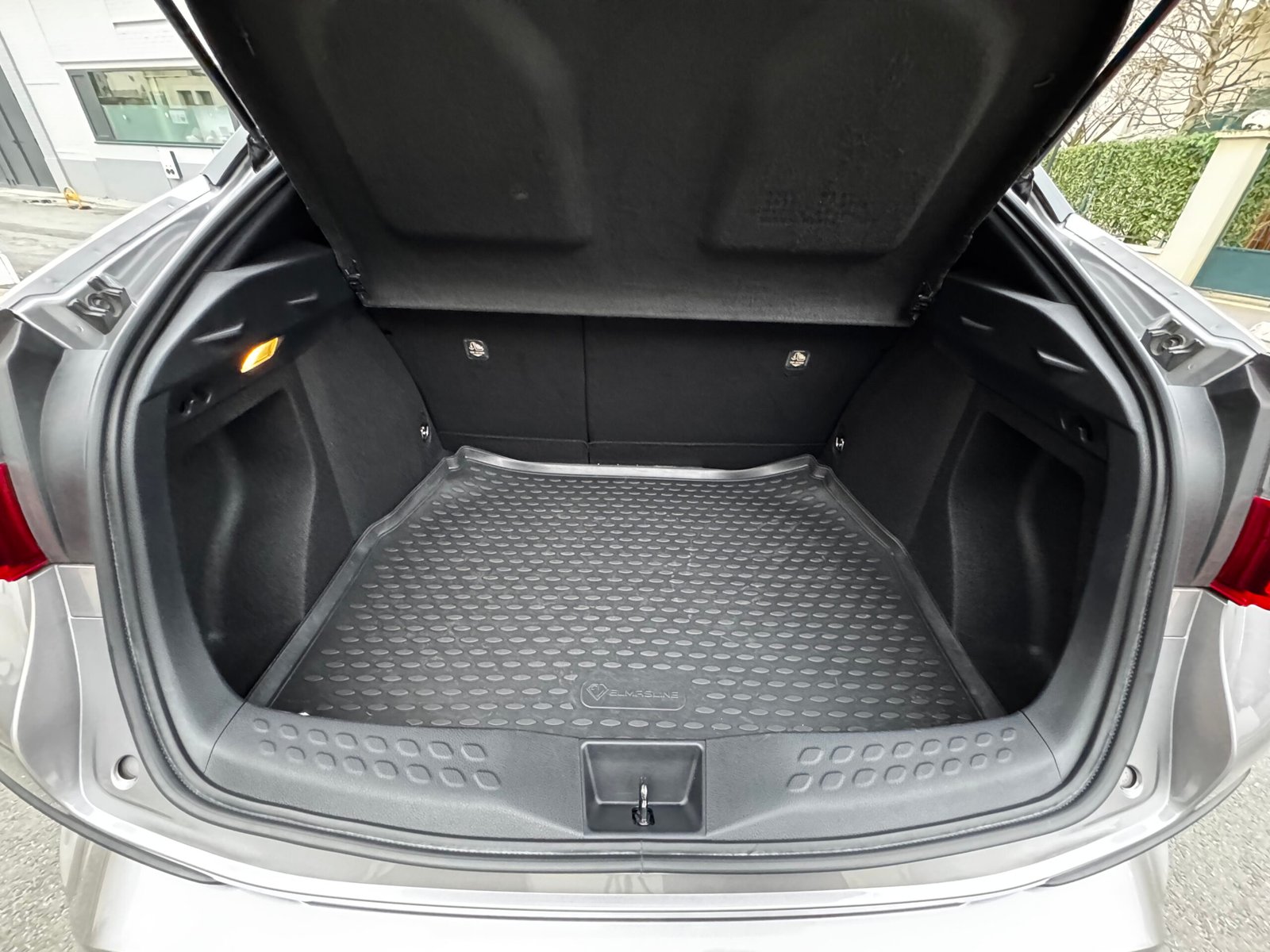 TOYOTA C-HR 1.8 VVT-i 16V 122 HSD Hybrid 2WD CVT 99 cv