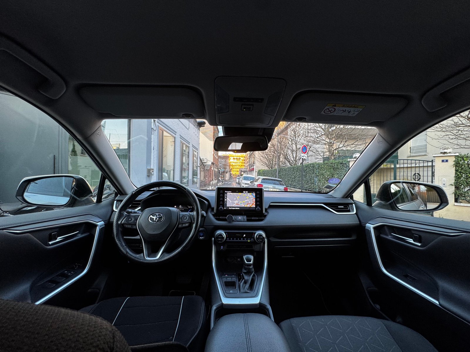 TOYOTA RAV4 V 2.5 VVT-iE 16V 218 Hybrid 2WD E-CVT 177 ch