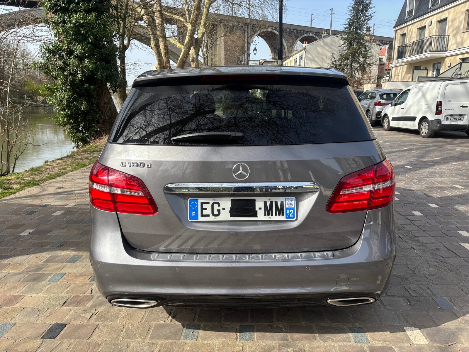 Mercedes Benz Classe B Phase 2 180 CDI 8V 7G-DCT 109 Ch Fascination AMG