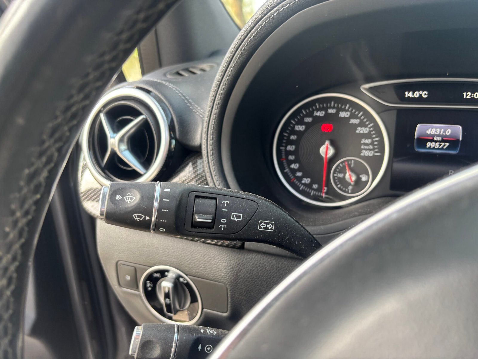 Mercedes Benz Classe B Phase 2 180 CDI 8V 7G-DCT 109 Ch Fascination AMG