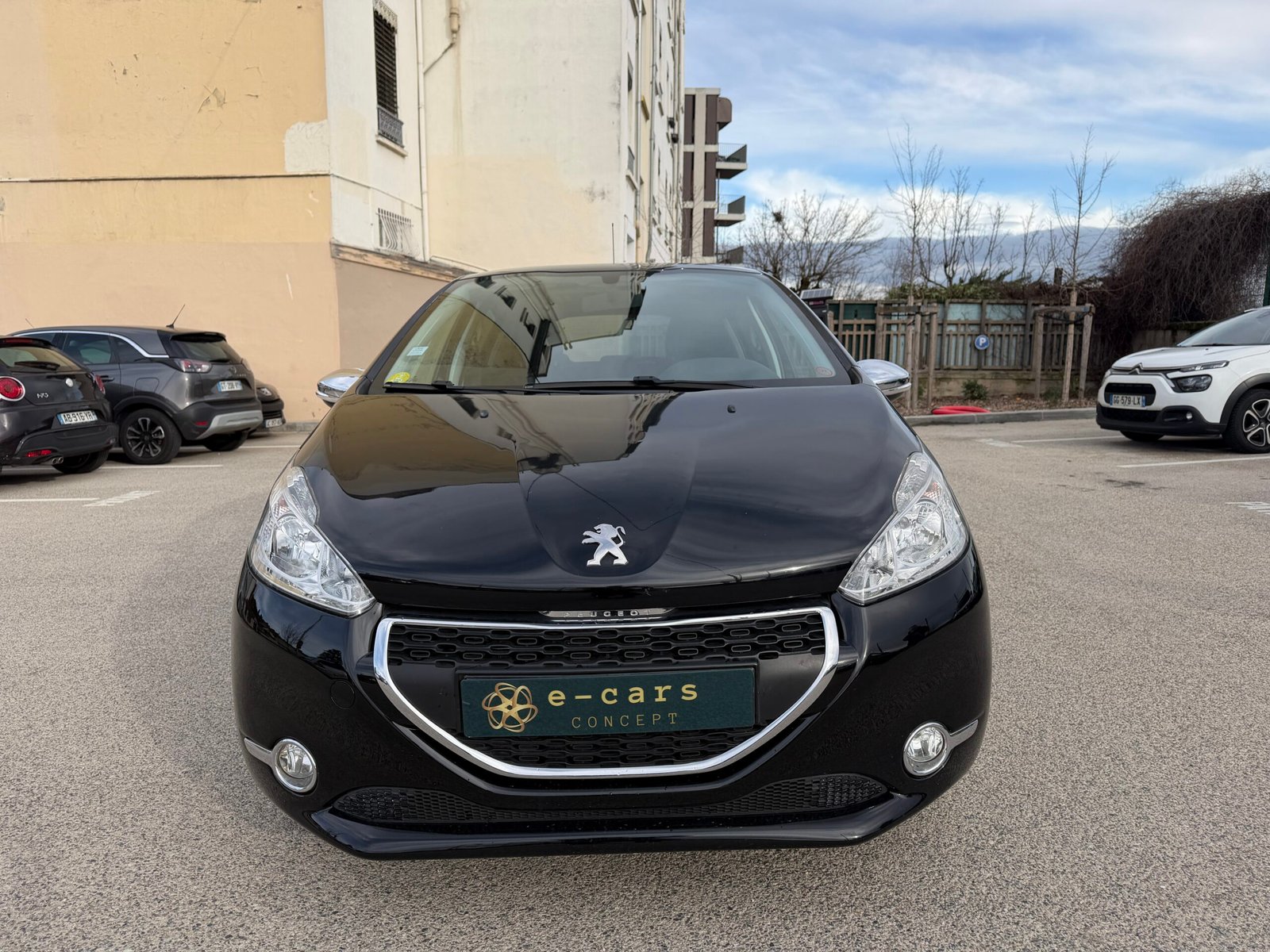 PEUGEOT 208 1.4 HDI 68 ch *STYLE*