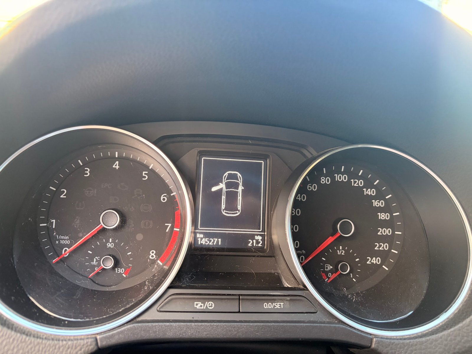 VOLKSWAGEN Polo V 5 portes Phase 2 1.2 TSI 16V BlueMotion 110 cv Carat